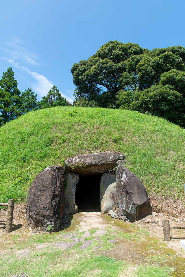 島内に280基以上ある古墳